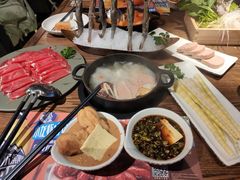 -呷哺呷哺(松江开元店)