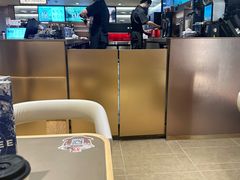 -霸王茶姬(上海恒基名人店)