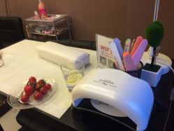 Slowlife Nail 慢生活美甲-S · Nail 自助美甲美睫