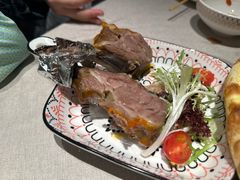 牧民烤羊排-耶里夏丽·丝路新疆菜·清真食品(徐汇南丹东路臻选店)
