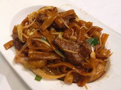 干炒牛河-稻香酒家·34年老字号·港式粤菜(汉街店)