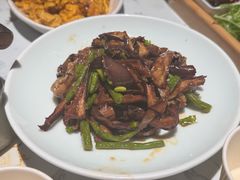 -关东小磨东北菜(漕河泾印象城店)