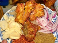 -李双猪·小龙虾·烧烤·羊肉煲(乐山店)