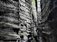 -梭布垭石林景区