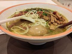 -大食代美食广场(上海中心店)