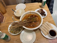 -嘉州叶婆婆钵钵鸡(建设路店)