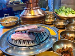 -金顺韩式烤肉·网红烤肉店(广利路店)