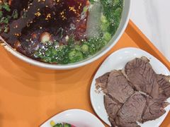 -德元兰州纯汤牛肉面(龙阳路店)