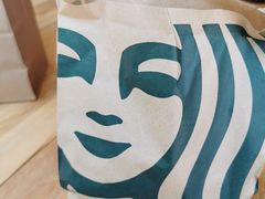 -星巴克臻选(湖滨道店)