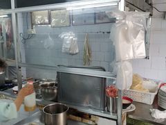 -河记肠粉店