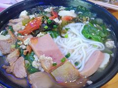 -周记蟹仔粉(侨港风情街店)