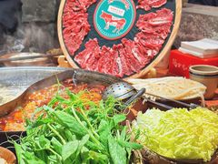 -周小明火锅(黑金冠社区店)