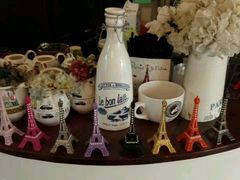 -Cafe de Paris(林荫路店)