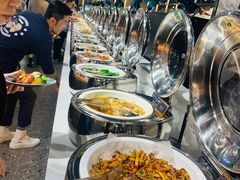 -圣罗巴甄选自助(麦凯乐店)