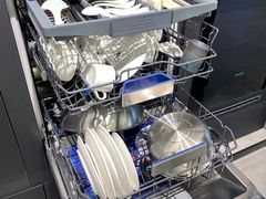 -居然之家(两江国际MALL店)