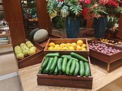 -浅深休闲酒店-停车场
