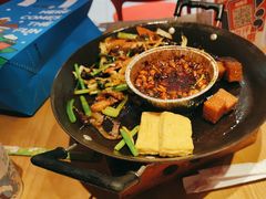 -怪噜范·老贵阳街头名小吃(数博万达店)