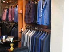 -宇翔服饰(双井桥东首城国际店)