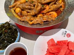 -赖胖子肉蟹煲(临川万象新城店)