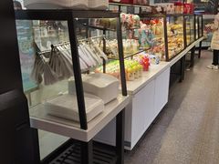 面包甜点陈列柜-拉那巴米 蛋糕定制(世纪东方广场店)