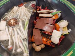 -巴隆门重庆老火锅(太湖路店)