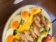 牛油果鸡胸肉沙拉-WOKKA by艮上(中海环宇荟店)