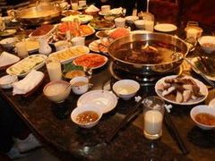 -小天鹅火锅·一线江景洪鼎旗舰店(洪崖洞店)