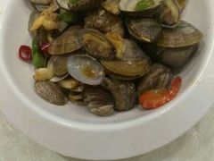 -赶海部落海鲜城(海阳路店)