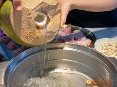 -三个椰子·现砍椰子鸡(金源CBD店)