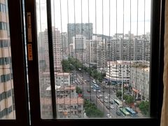 -莫泰酒店(厦门万象城火车站地铁站店)