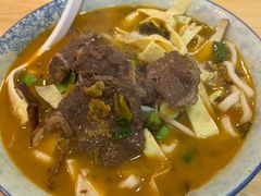 老酸菜牛肋条面-阿彬生炒牛肉面(解放路店)