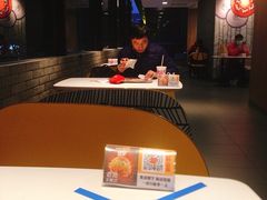 -麦当劳(宝山大厦店)