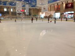 -冠军冰场(环球中心店)