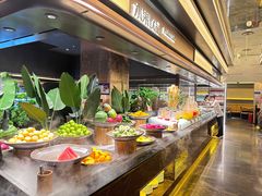 -钱小奴海鲜自助黑金店(杭州滨江龙湖店)