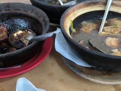 -直落玻璃（瓦煲）肉骨茶
