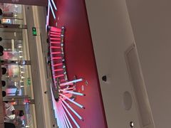 -海底捞火锅(杭州庆春路夜宵主题店)