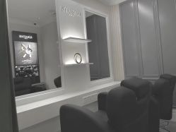 -Kraemer Paris  苏豪路易士·嘉玛发廊