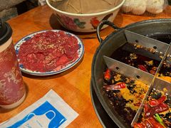 -周小明火锅(黑金冠社区店)