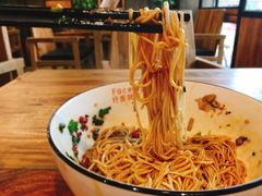 -对面面馆