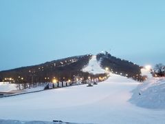 -庙香山滑雪场