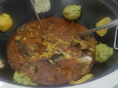 -丹水桥地锅鱼·翘嘴鲌·地方特色全鱼宴(丹江口大坝店)