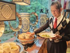 -怡咖啡海鲜自助餐厅(浦东香格里拉店)