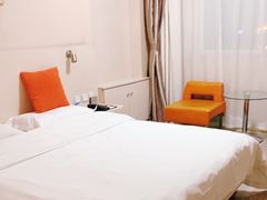 -西安煤研宾馆(万达广场李家村地铁站店)
