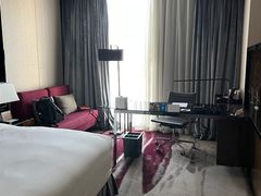 -广州天河希尔顿酒店