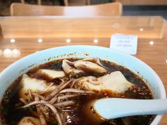 红汤辣馄饨-聚成源(芦庄店)