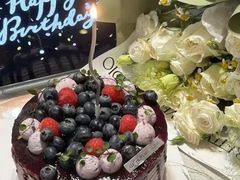 -山与蓝·轻糖鲜果蛋糕(勒泰店)