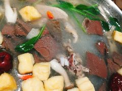 -南京人家(盛京大奥莱店)