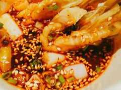 -渝是乎酸菜鱼(龙旗购物中心店)