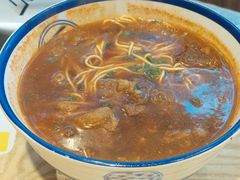 番茄牛肉面-禧凰·老上海白斩鸡辣肉面店
