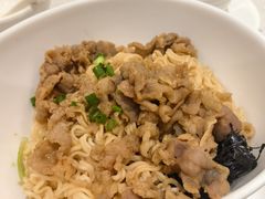 -香港新发烧腊茶餐厅(水围店)